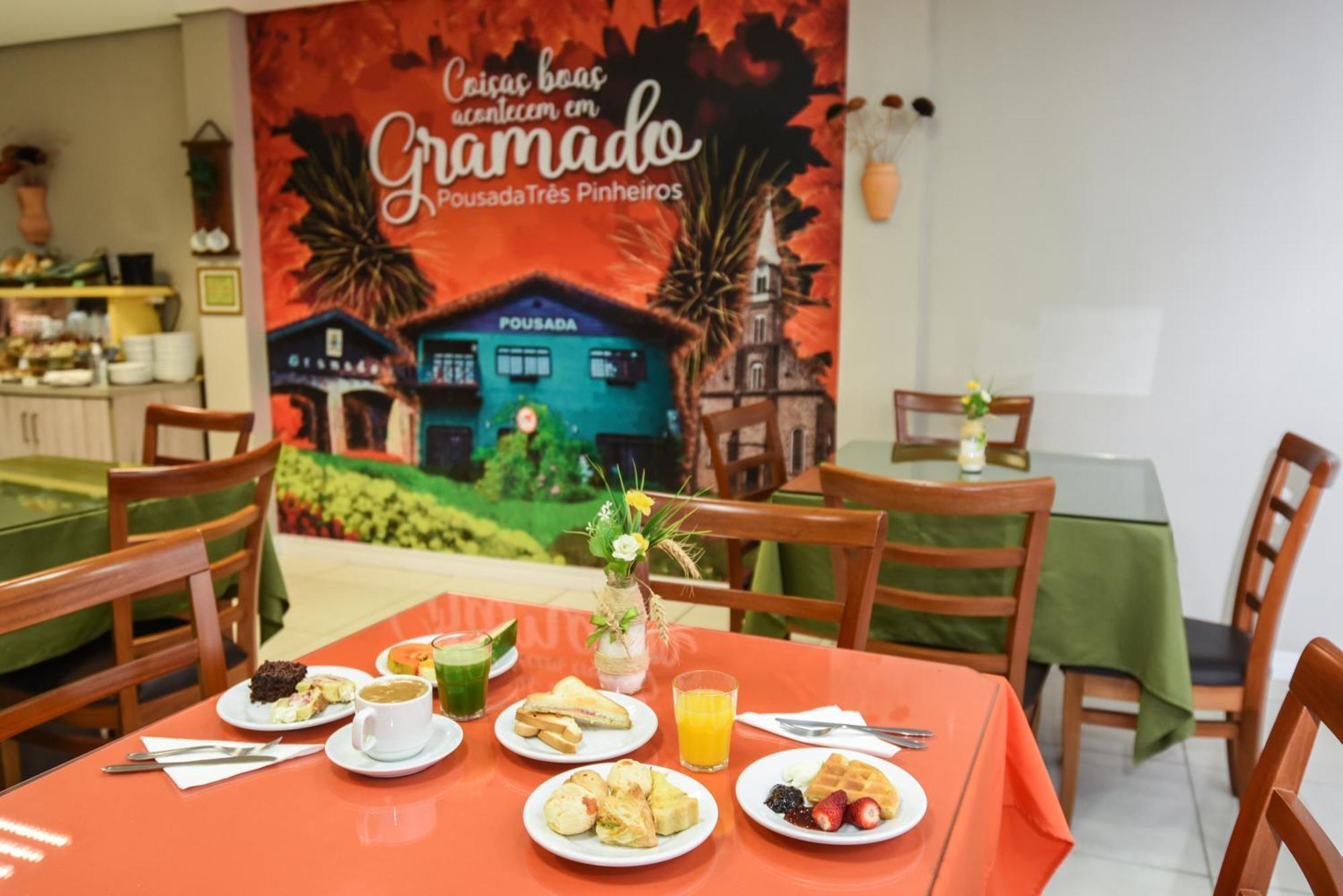 Pousada Três Pinheiros Gramado Exterior foto