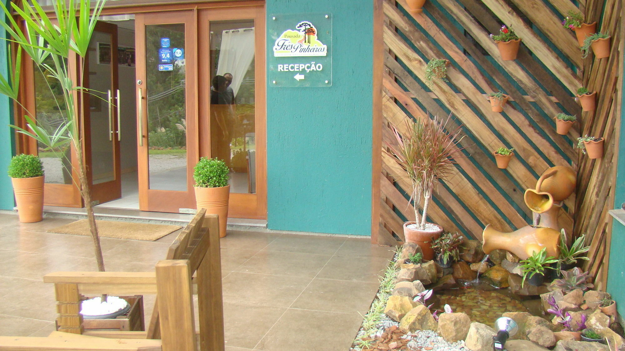 Pousada Três Pinheiros Gramado Exterior foto
